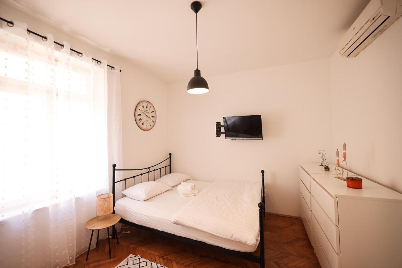 Cozy Studio Apartments In City Centar Stosija Zadar Buitenkant foto